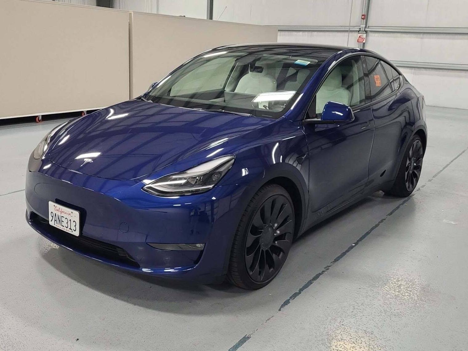 TESLA MODEL Y 2022 7SAYGDEF4NF406152 image